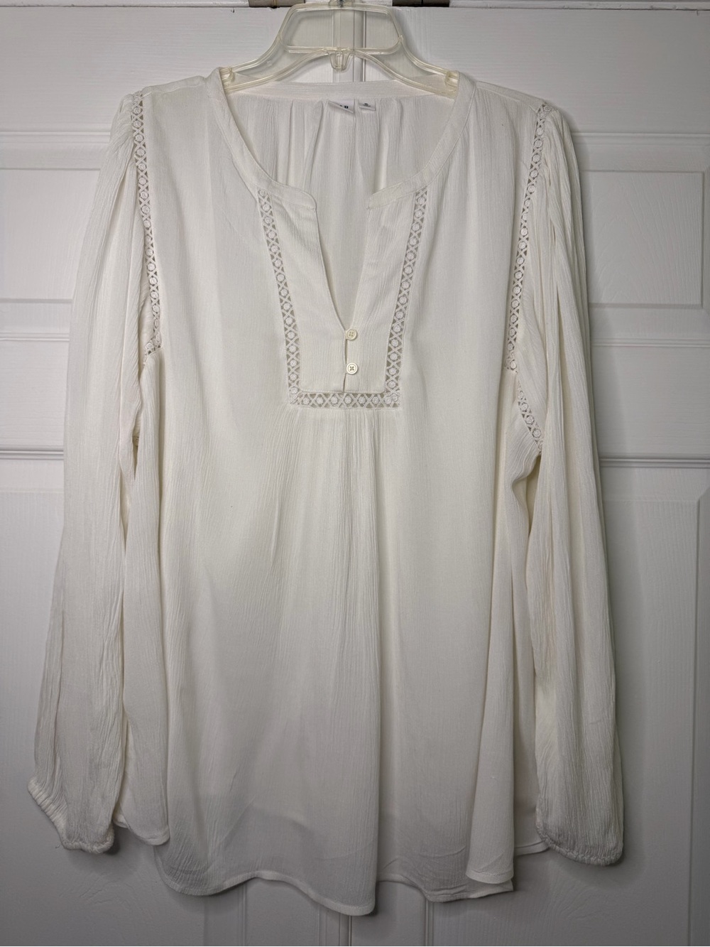 GAP Women's Cream Lace-Trim Long Sleeve Peasant Top